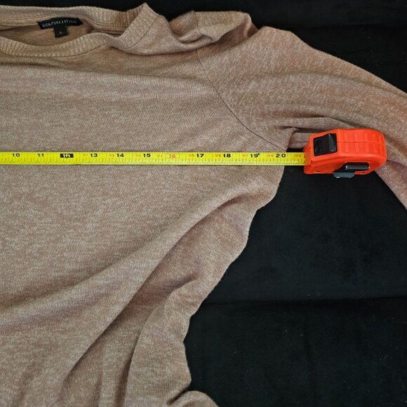 Signature Studio Sz L Tan/Lt Brown, soft, lightweight tunic sweater, long sleeve - Picture 9 of 11
